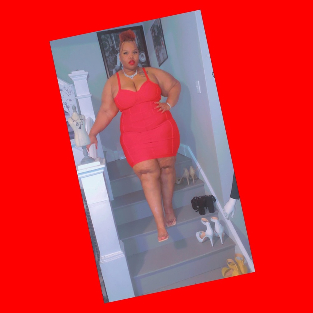 Meet your Posher, Selena